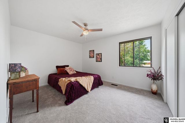 1510 W Sewell Street, Lincoln, NE 68522