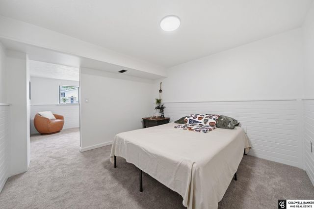 1510 W Sewell Street, Lincoln, NE 68522