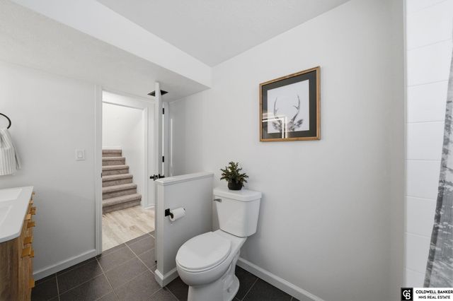 1510 W Sewell Street, Lincoln, NE 68522