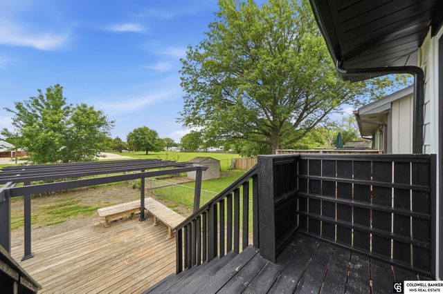 1510 W Sewell Street, Lincoln, NE 68522