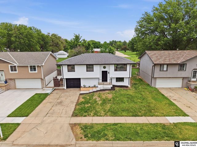 1510 W Sewell Street, Lincoln, NE 68522