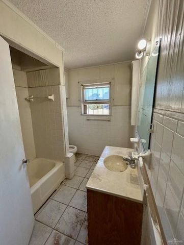 312 S Cynthia Street, Mcallen, TX 78501