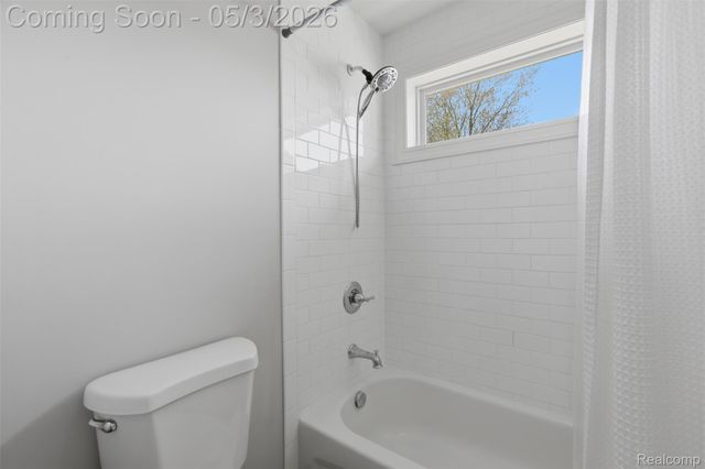 302 W Spring Street N, Plymouth, MI 48170