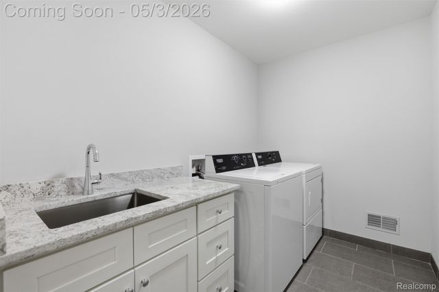 302 W Spring Street N, Plymouth, MI 48170