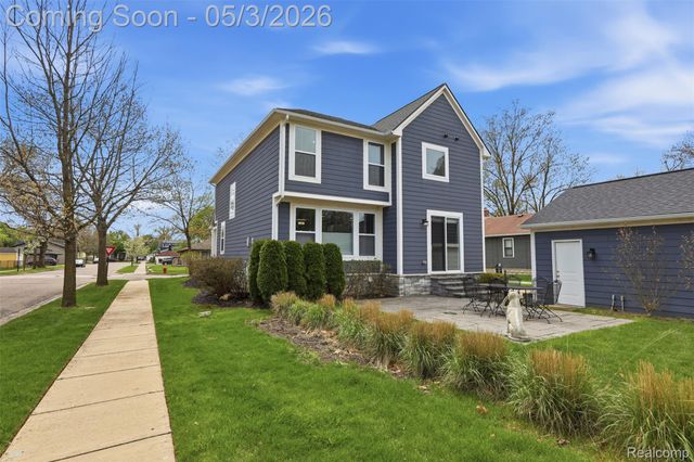 302 W Spring Street N, Plymouth, MI 48170
