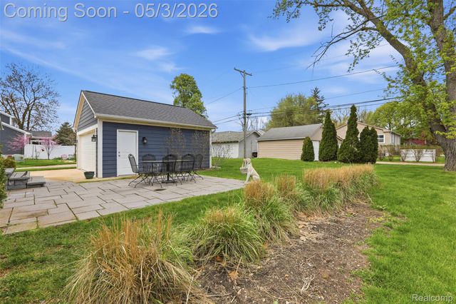 302 W Spring Street N, Plymouth, MI 48170