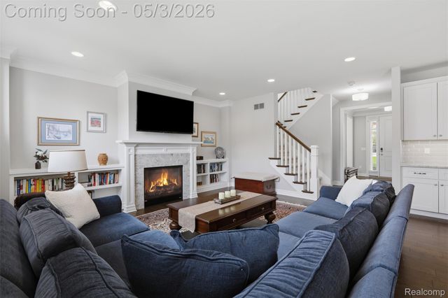 302 W Spring Street N, Plymouth, MI 48170