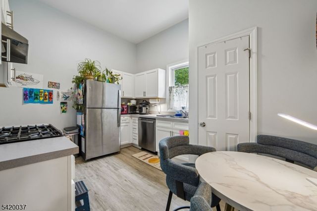 41 Mission St, Montclair Twp., NJ 07042