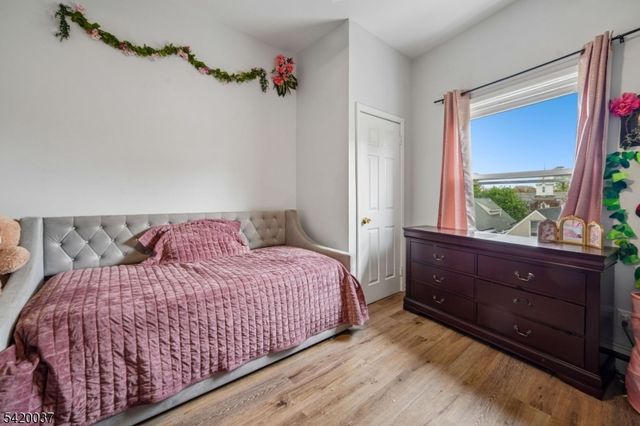 41 Mission St, Montclair Twp., NJ 07042