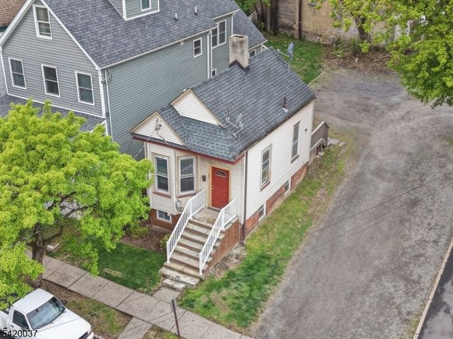 41 Mission St, Montclair Twp., NJ 07042