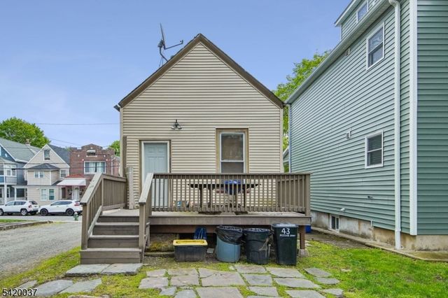 41 Mission St, Montclair Twp., NJ 07042