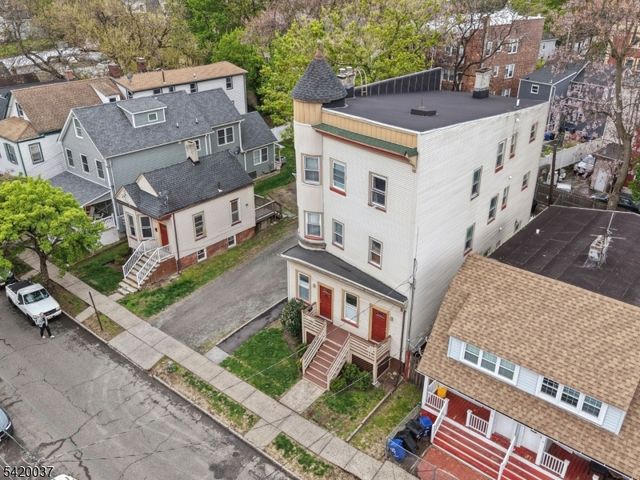 41 Mission St, Montclair Twp., NJ 07042