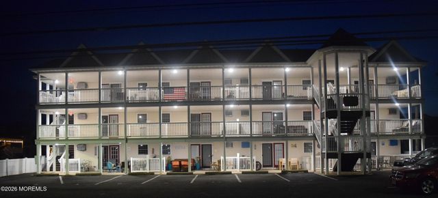 202 Franklin Avenue 12, Seaside Heights, NJ 08751