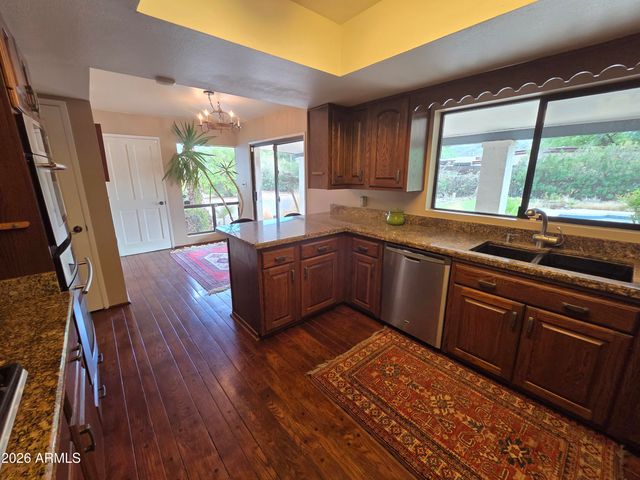 5425 E Via Los Caballos --, Paradise Valley, AZ 85253
