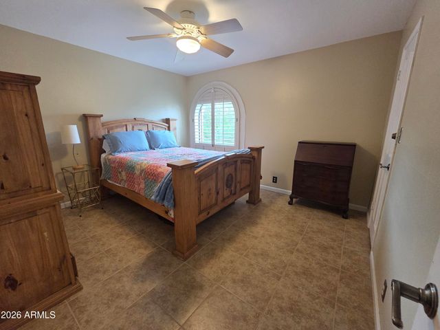 5425 E Via Los Caballos --, Paradise Valley, AZ 85253