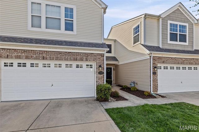 1933 Celebration Park Circle, Belleville, IL 62220