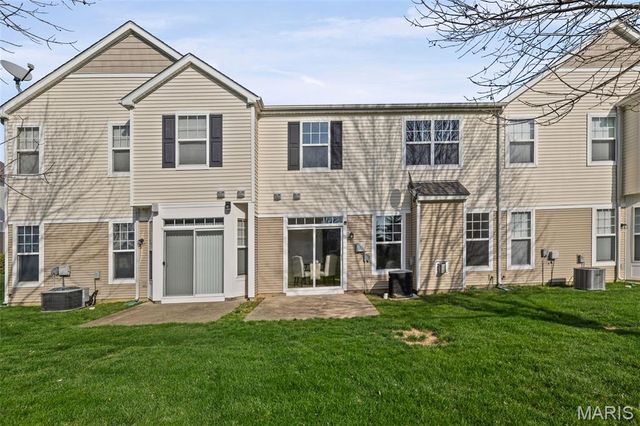 1933 Celebration Park Circle, Belleville, IL 62220