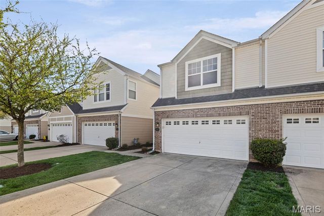 1933 Celebration Park Circle, Belleville, IL 62220