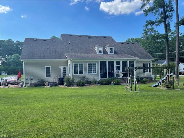 101 Homestead RD, Franklin, VA 23851