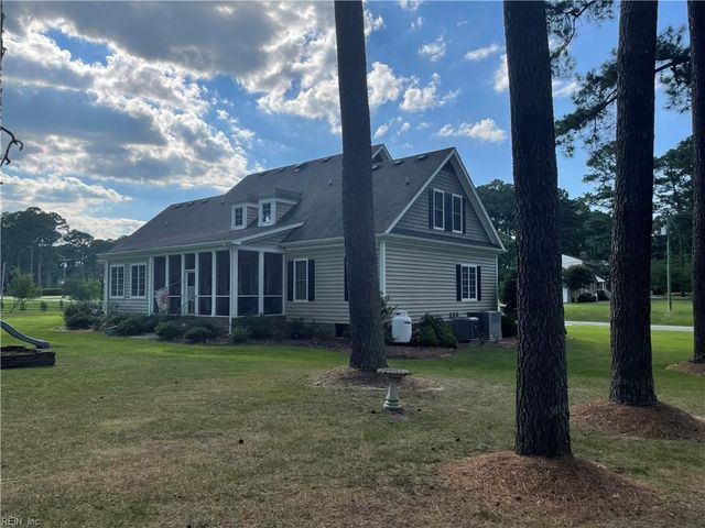 101 Homestead RD, Franklin, VA 23851