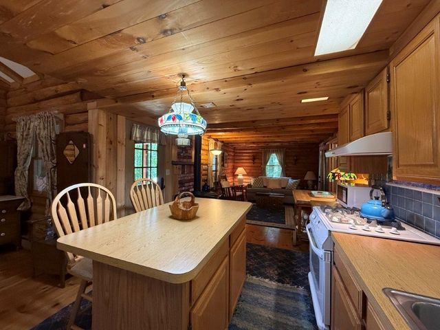 73 Andrew Lane, Canaan, NH 03741