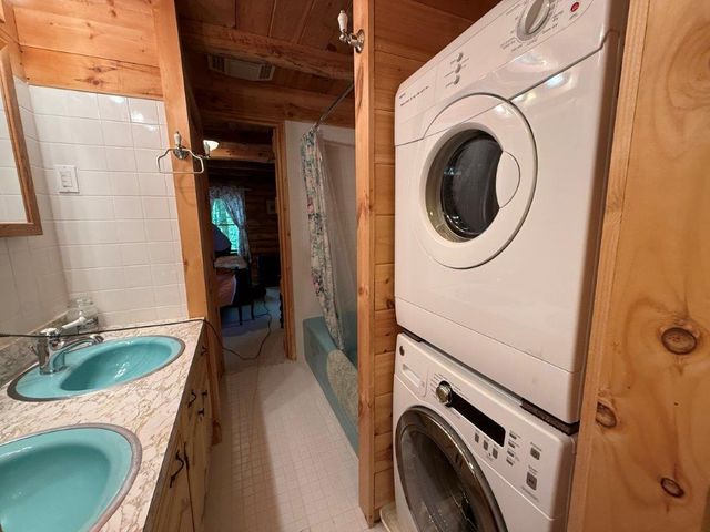 73 Andrew Lane, Canaan, NH 03741