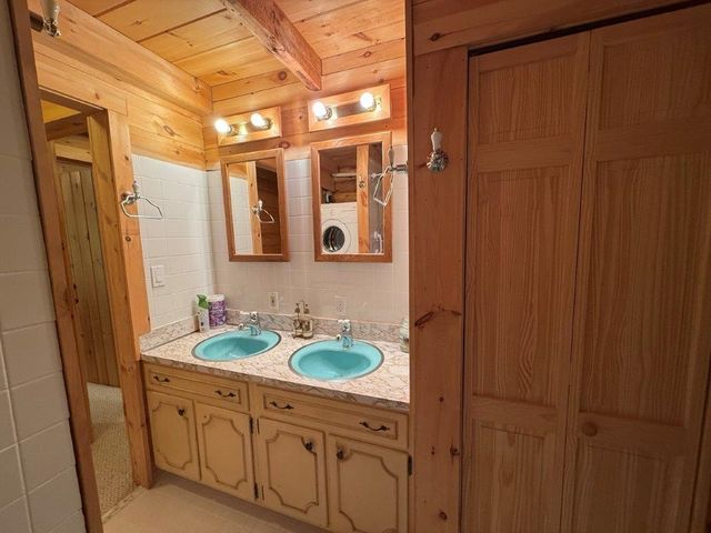 73 Andrew Lane, Canaan, NH 03741
