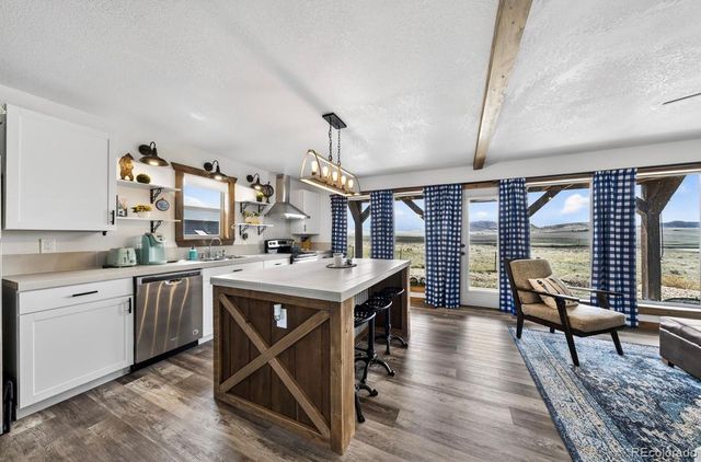 95 Antelope Lane, Westcliffe, CO 81252