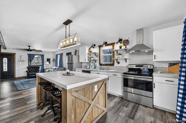 95 Antelope Lane, Westcliffe, CO 81252