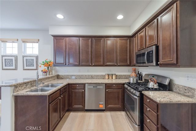 7013 Vanderbilt St, Chino, CA 91710