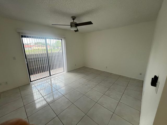 4423 Woodstock Drive B, West Palm Beach, FL 33409