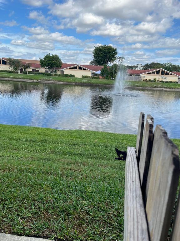 4423 Woodstock Drive B, West Palm Beach, FL 33409