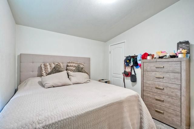 2700 E Valley Pkwy Spc #81, Escondido, CA 92027