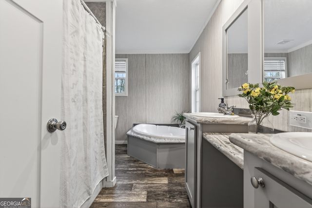 11 White Oak Trail, Carlton, GA 30627