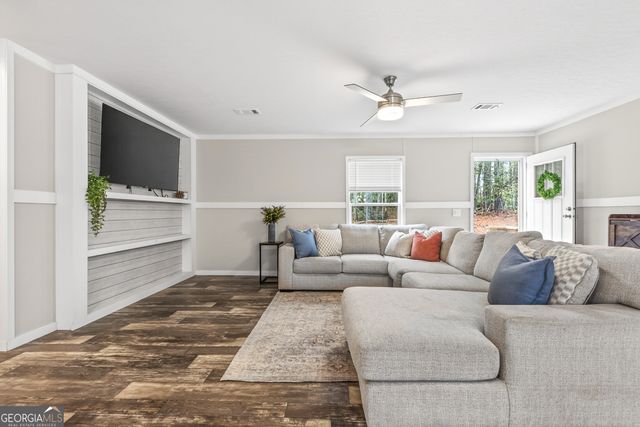 11 White Oak Trail, Carlton, GA 30627