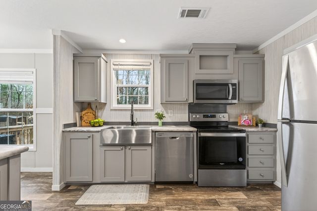 11 White Oak Trail, Carlton, GA 30627