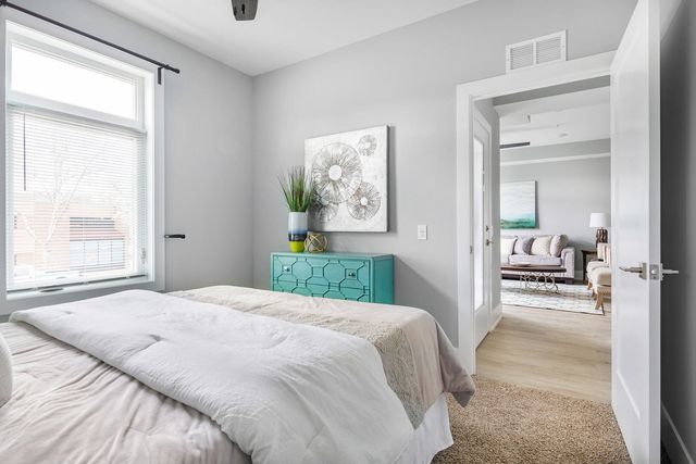 504 Lyman Avenue 303, Oak Park, IL 60304