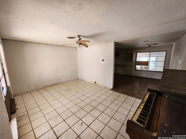 7903 Quirt, San Antonio, TX 78227