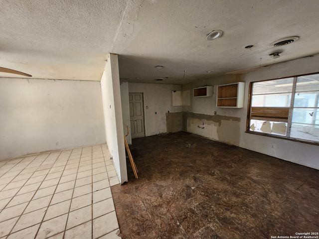 7903 Quirt, San Antonio, TX 78227