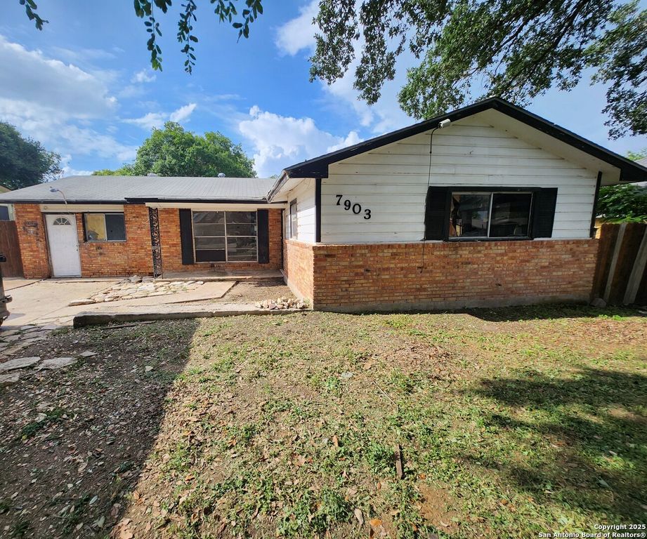 7903 Quirt, San Antonio, TX 78227