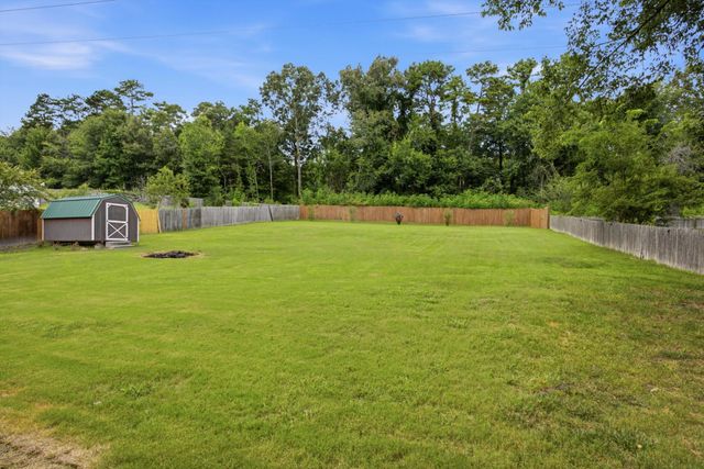 717 Ashbrook Drive, Hixson, TN 37343