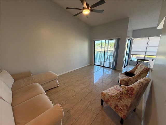 1428 SKYBOLT COURT 26, Orlando, FL 32825