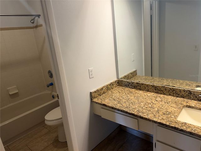 1428 SKYBOLT COURT 26, Orlando, FL 32825