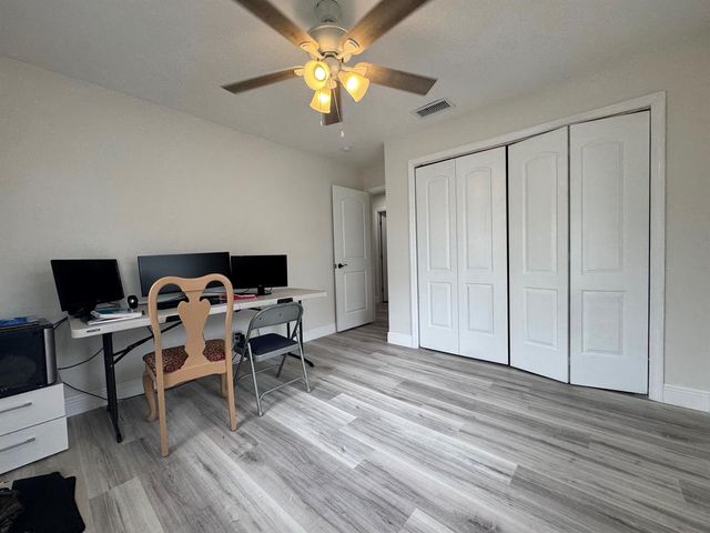589 Cashiers Drive, West Palm Beach, FL 33413