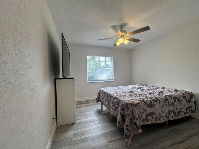 589 Cashiers Drive, West Palm Beach, FL 33413