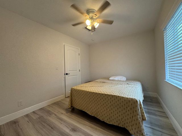 589 Cashiers Drive, West Palm Beach, FL 33413