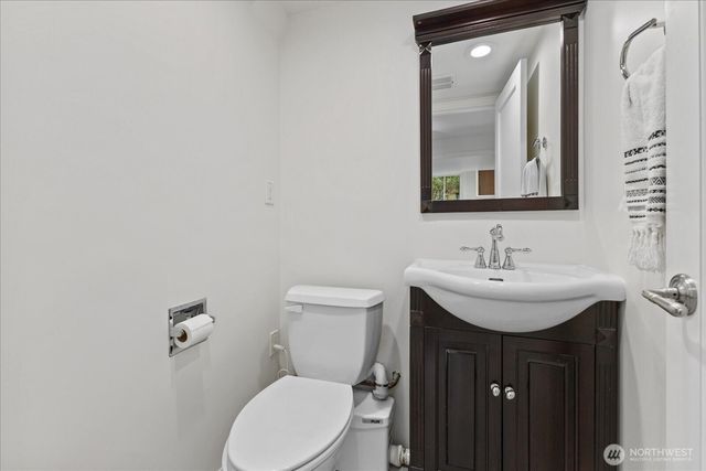 6523 40th Avenue NE, Seattle, WA 98115