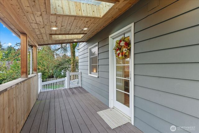 6523 40th Avenue NE, Seattle, WA 98115