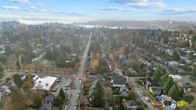 6523 40th Avenue NE, Seattle, WA 98115