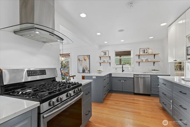 6523 40th Avenue NE, Seattle, WA 98115